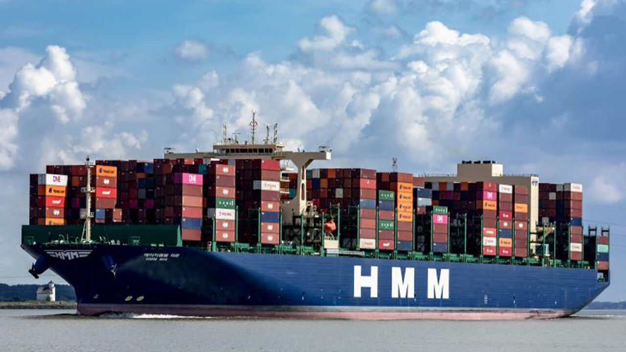 Strait of Hormuz Cargo Standstill Leaves Namu Stranded