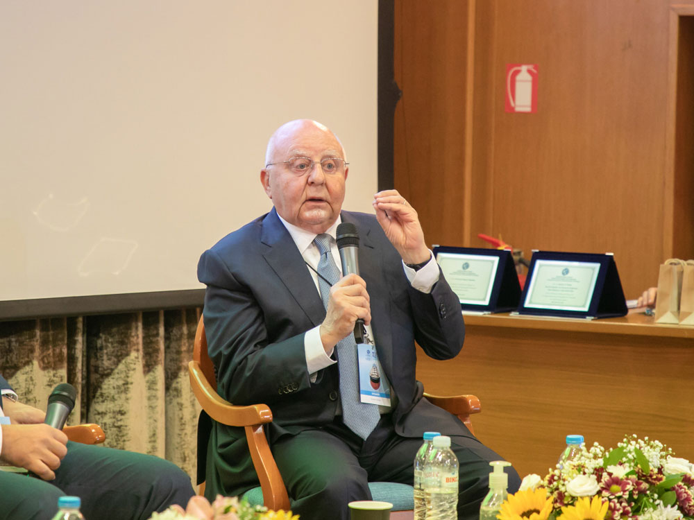 Lucian Arkas