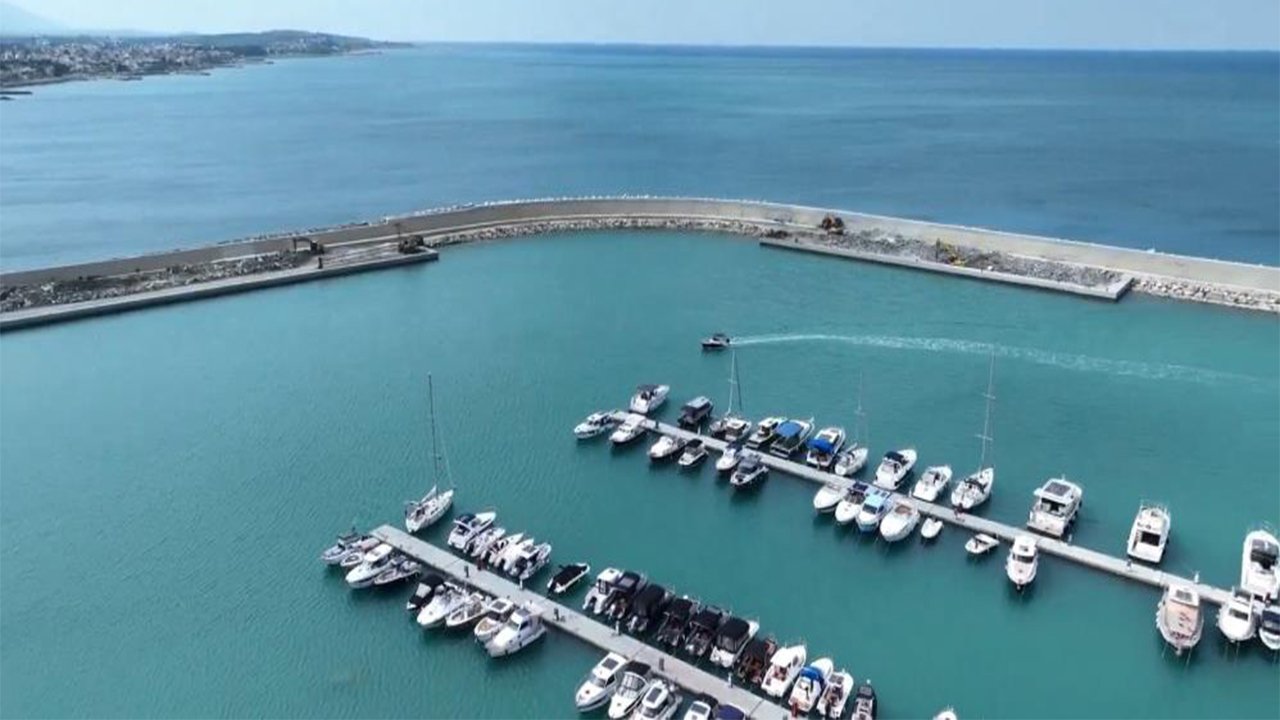 Arsuz’daki yat limanı modernize ediliyor