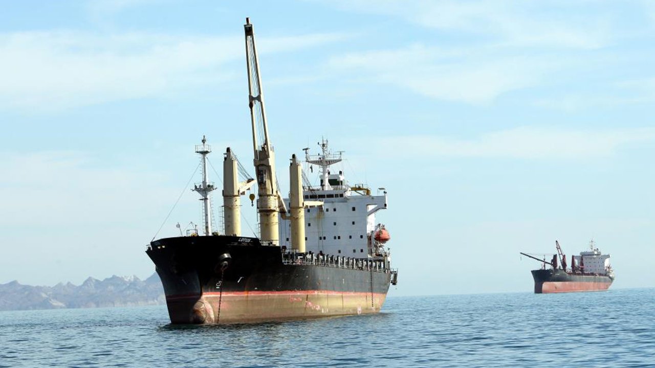 İran: ABD ve İsrail'in İran'a saldırısını desteklemeyen ülkeler Hürmüz'den geçebilir