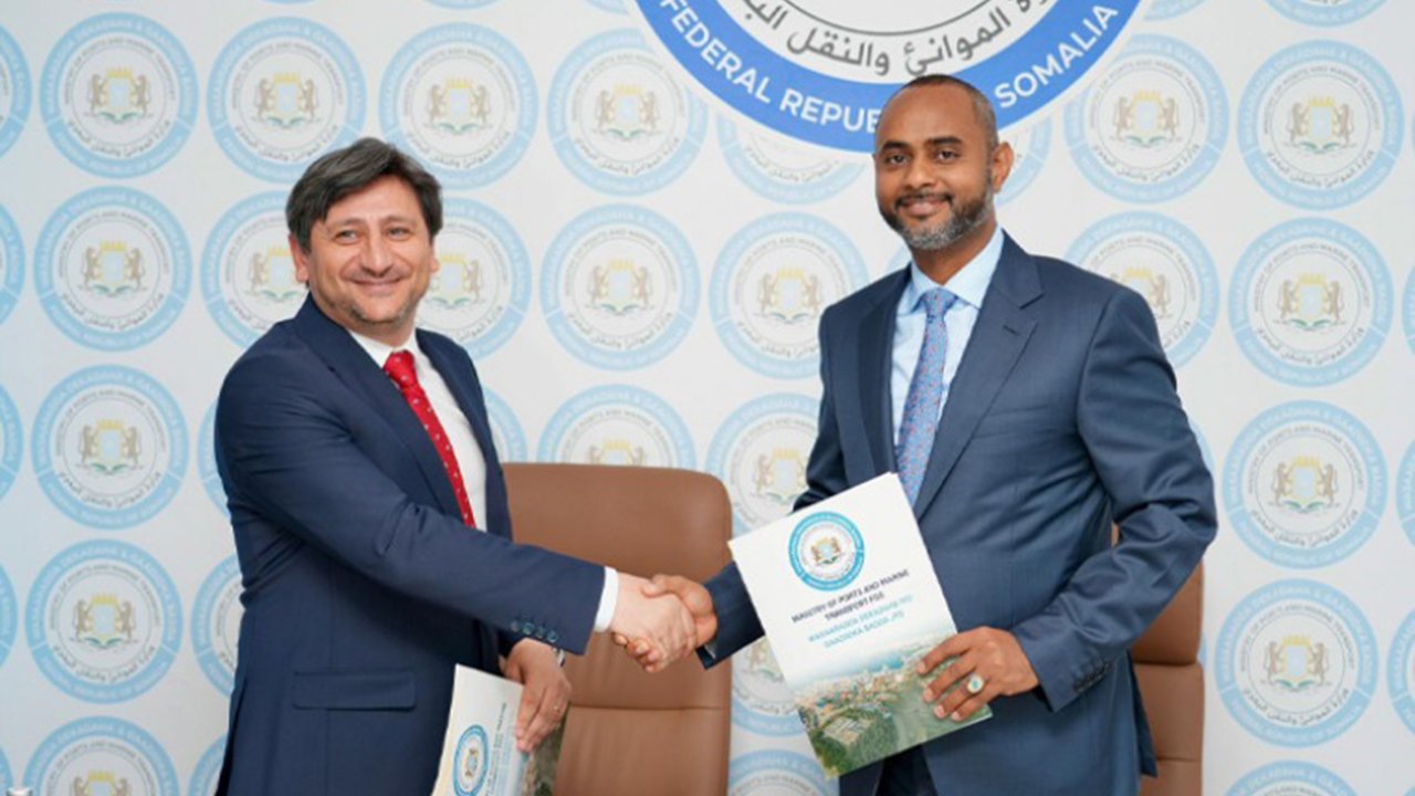 Somali bayraklı gemi sicil sistemi kurulması için ilk imzalar atıldı