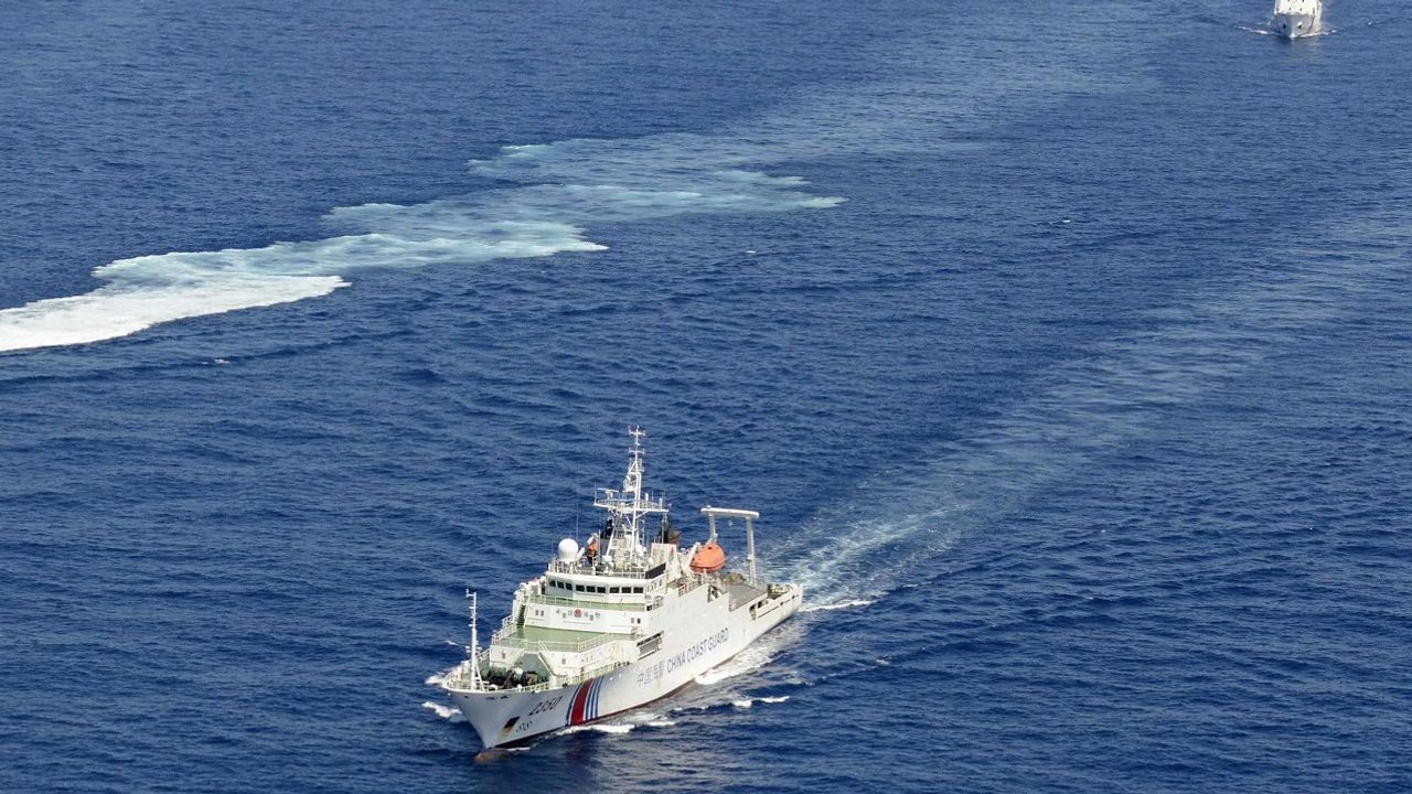 Çin gemileri Japon ulusal kara sularını ihlal etti