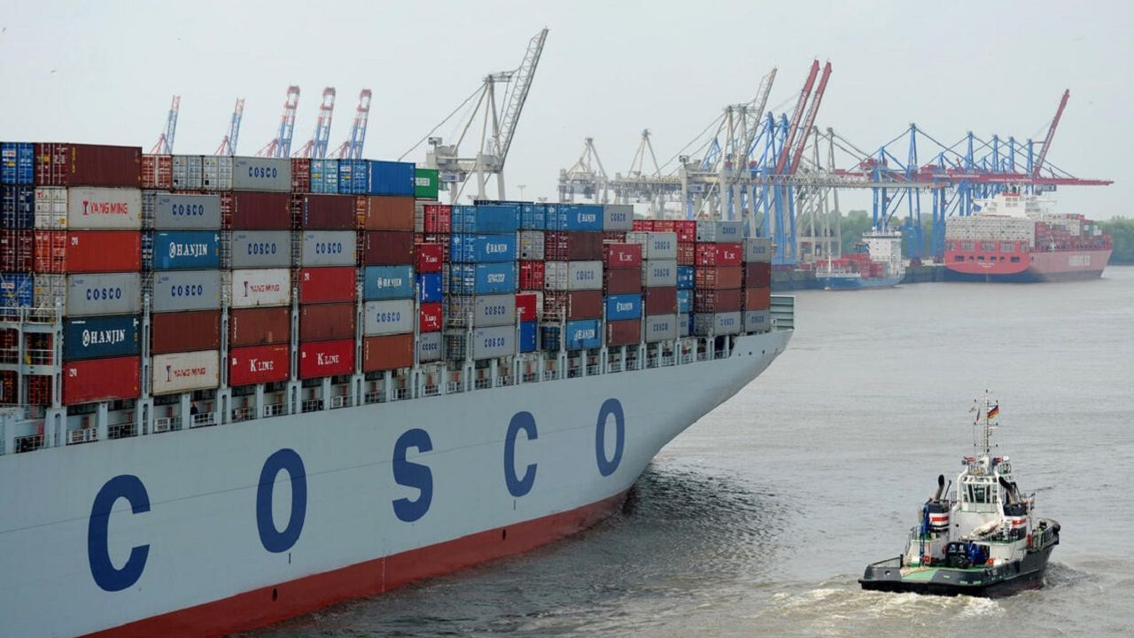Çin'in inşa ettiği yapay zekalı konteyner gemisi deneme seferine çıktı
