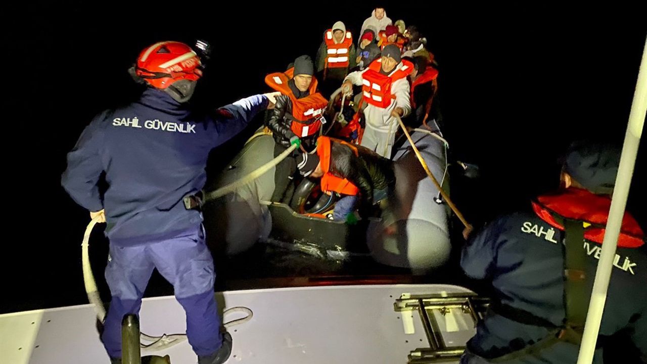 Yunanistan ölüme itti, Türk Sahil Güvenlik kurtardı