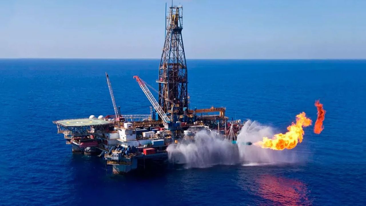 Bakan Dönmez: Nisan sonunda Karadeniz gazını karada yakacağız