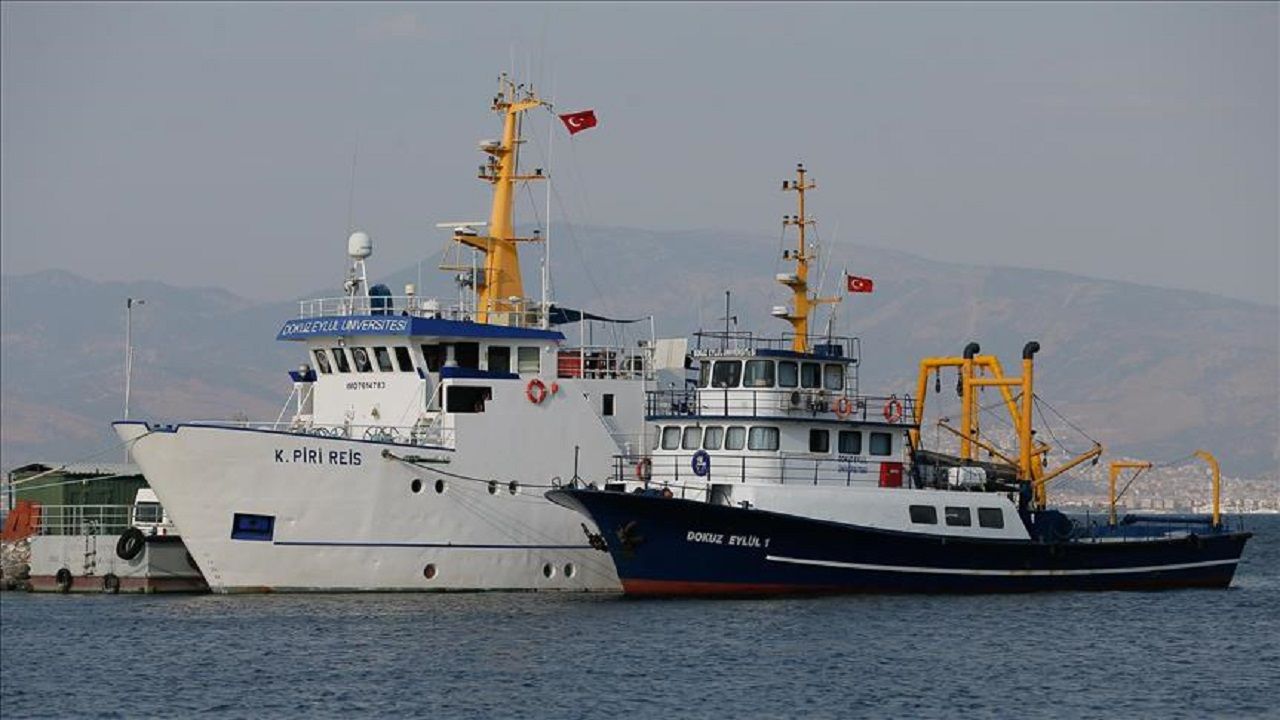 Piri Reis Sismik Araştırma Gemisi İzmir'de yeni faylar ortaya çıkardı