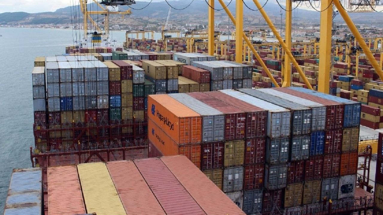 Dış ticaret açığı Mart ayında yüzde 0,9 arttı