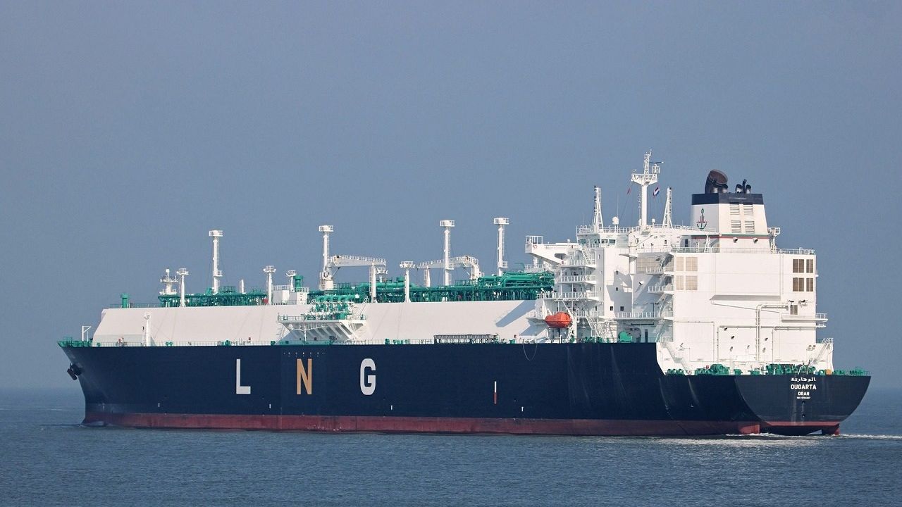'Ougarta' isimli LNG gemisi 26 Nisan'da Türkiye'de
