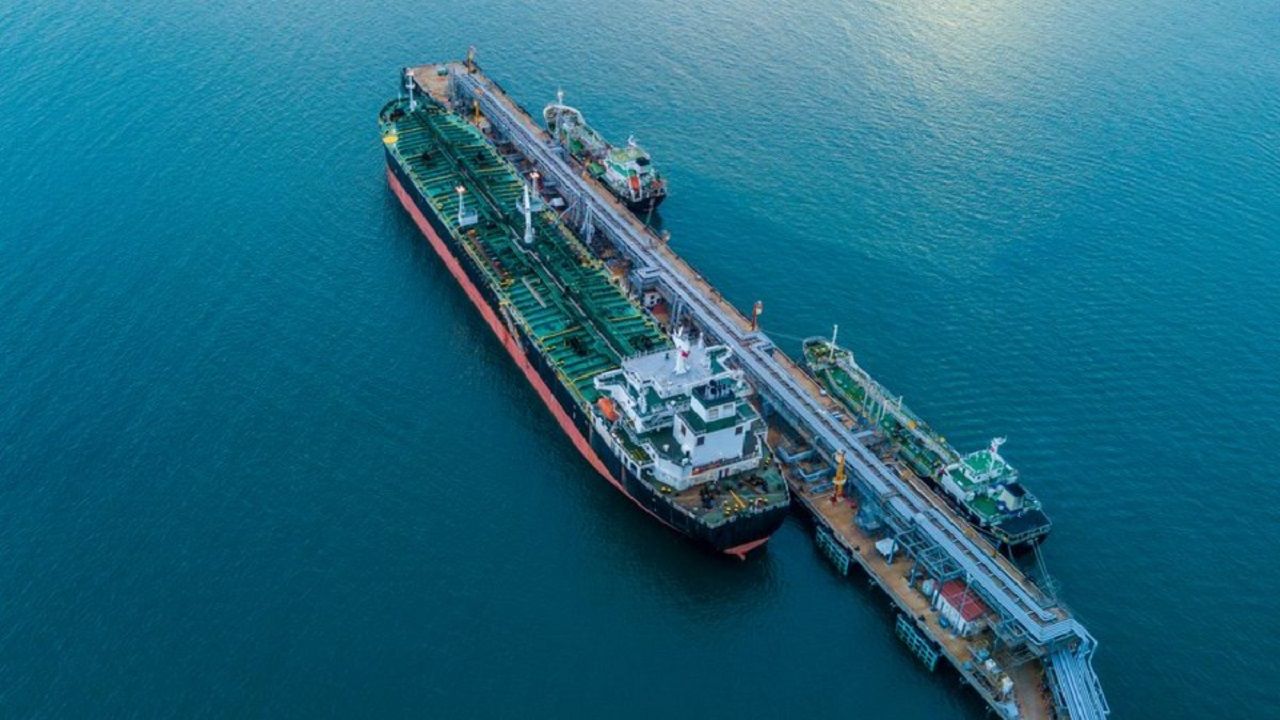 Rusya'nın deniz yoluyla petrol ihracatında yeni zirve