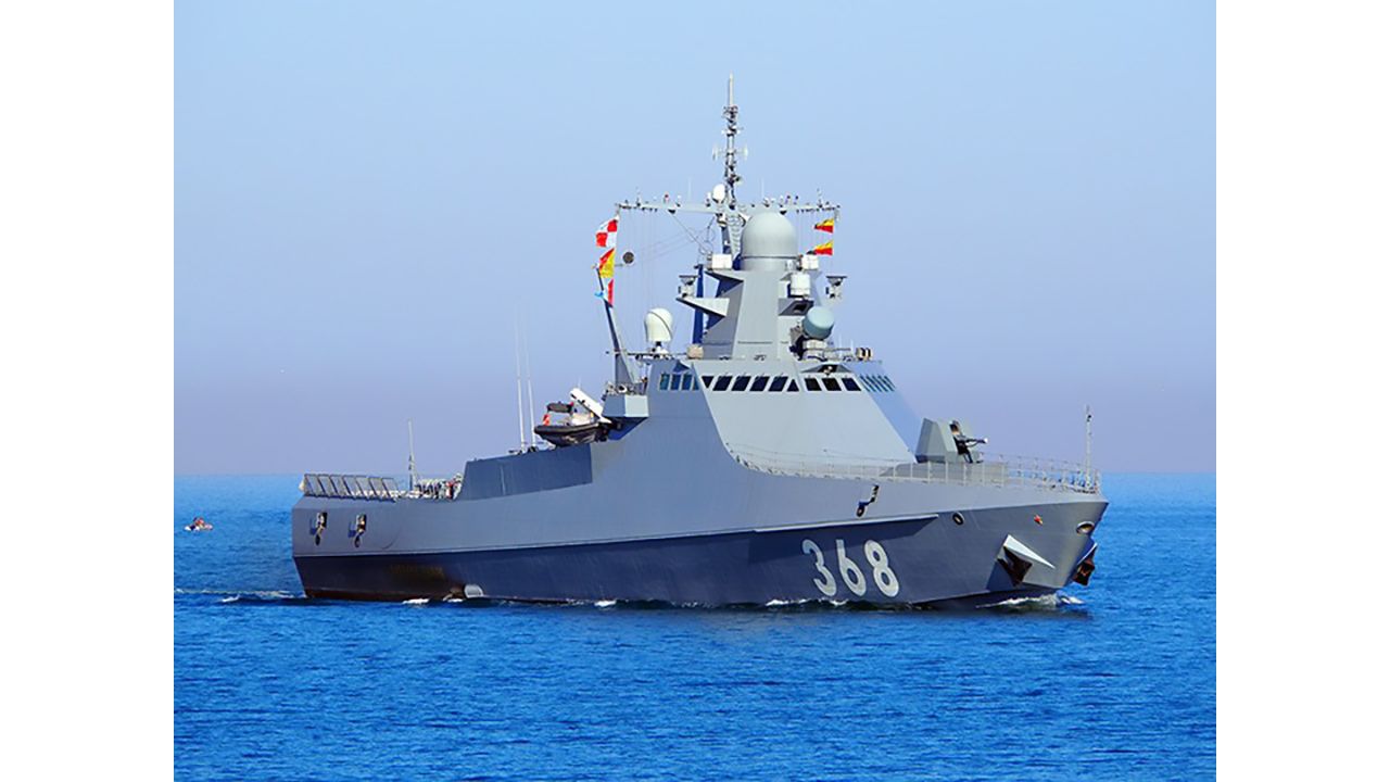 Rusya, Karadeniz'de yük gemisine uyarı ateşi açtı
