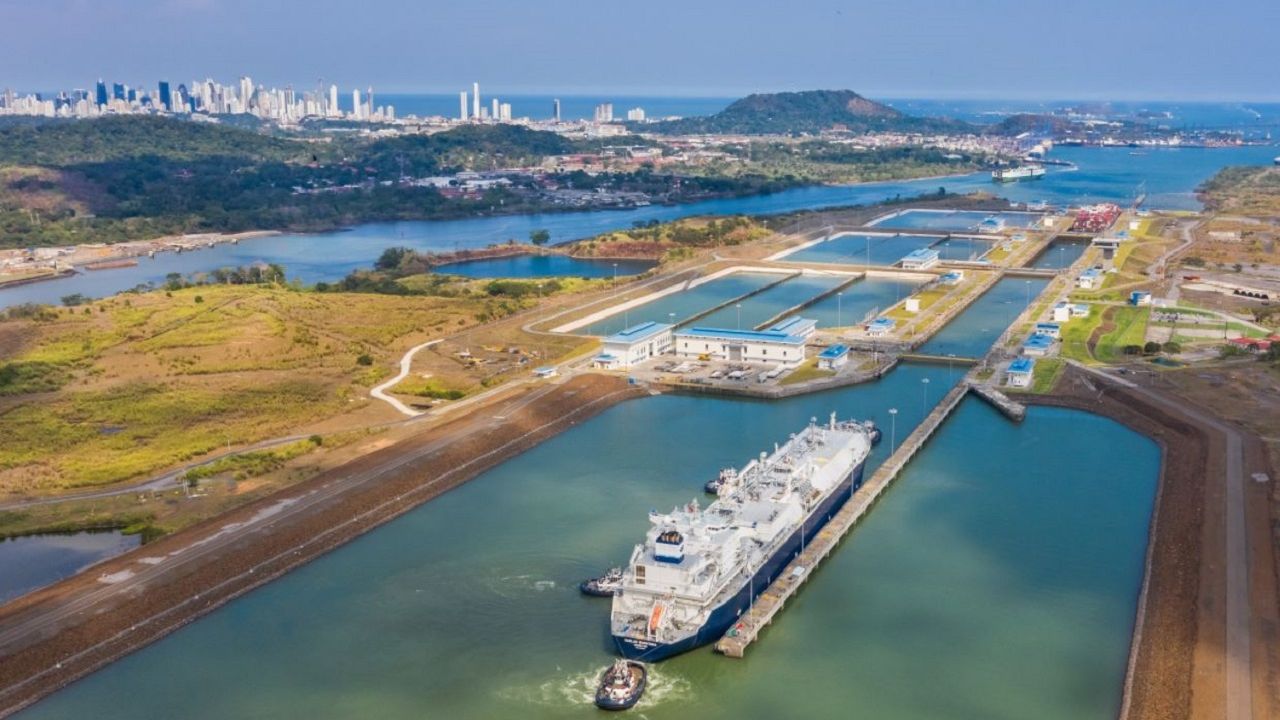 Panama Kanalı'nda kısıtlamalar en az 10 ay sürebilir