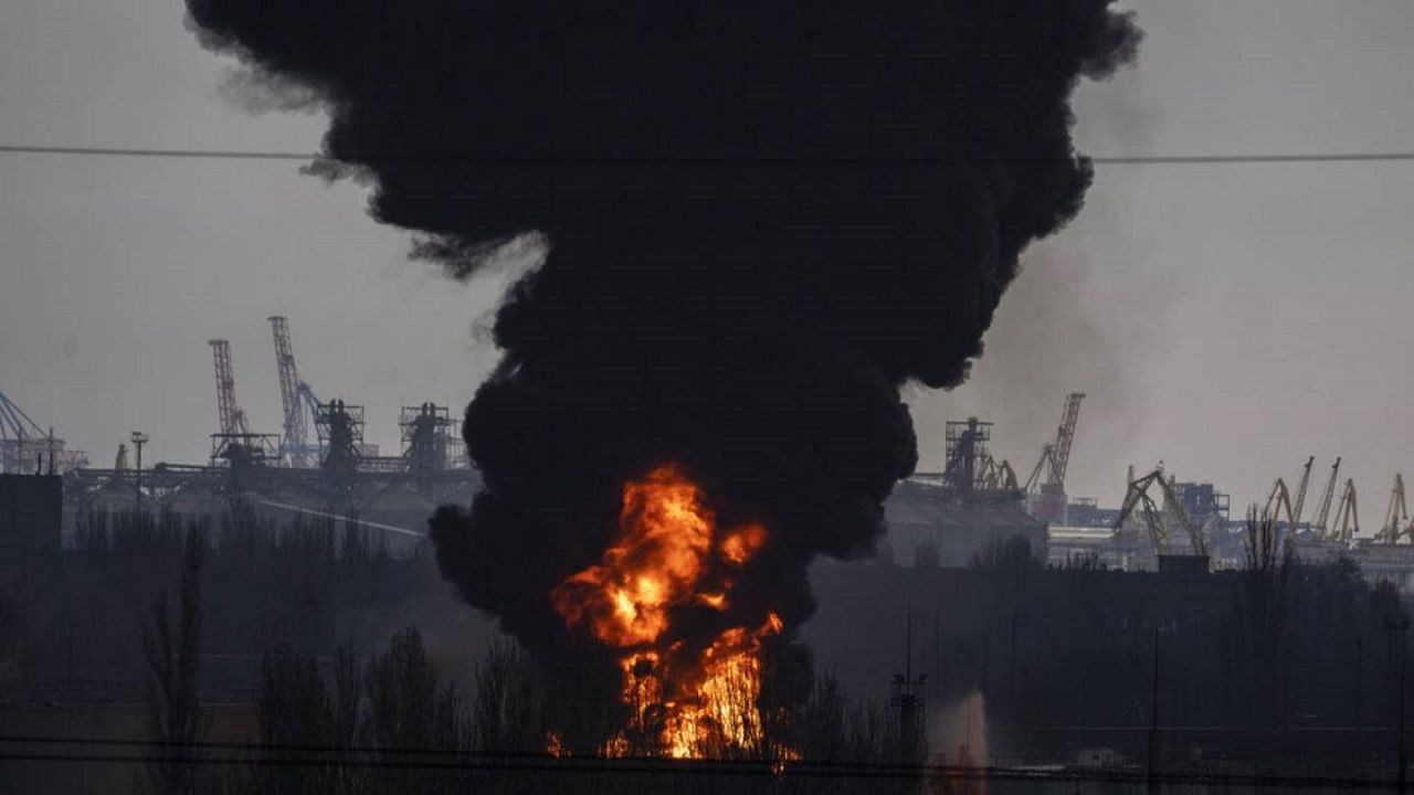 Rusya, Reni limanında yakıt depolarını vurdu