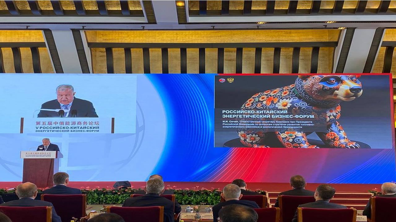 Beşinci Rusya-Çin Enerji İş Forumu Pekin'de Yapıldı