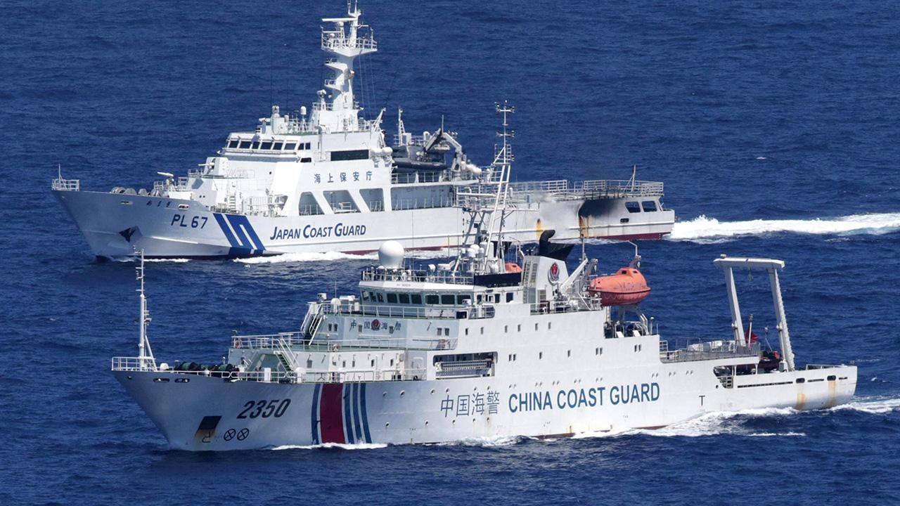 Çin ve Japon gemileri karşı karşıya geldi
