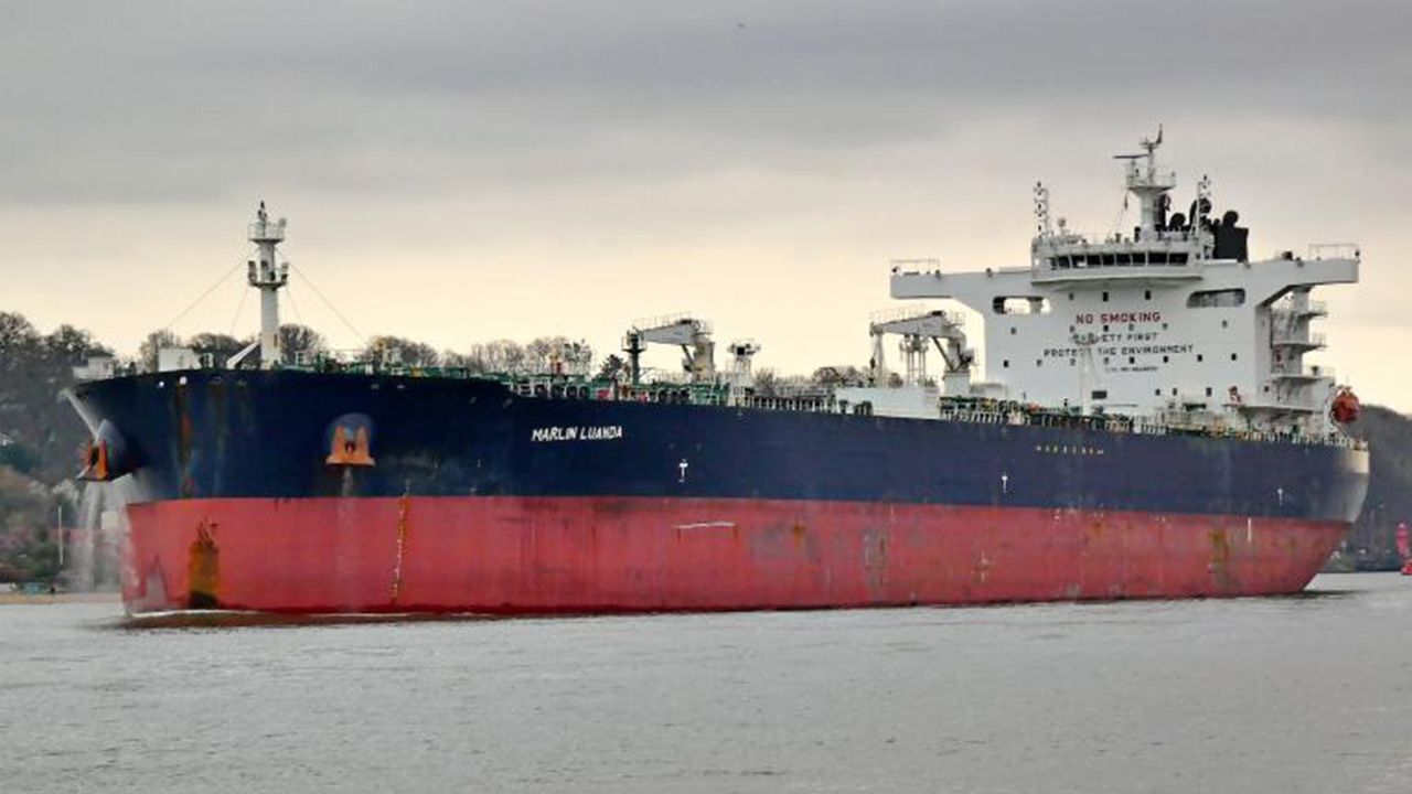 Aden Körfezi'nde petrol tankerine füzeli saldırı