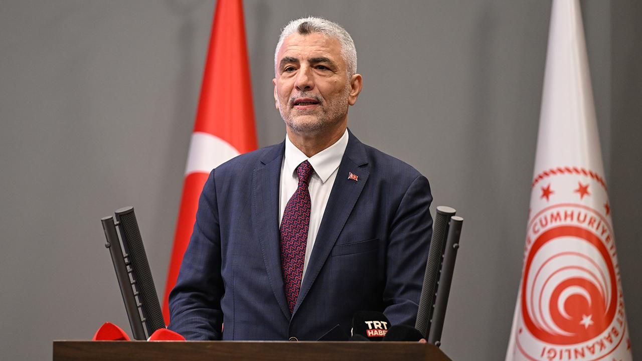 Ticaret Bakanı Bolat: "Türkiye'nin ithalatı 2023'te azaldı"