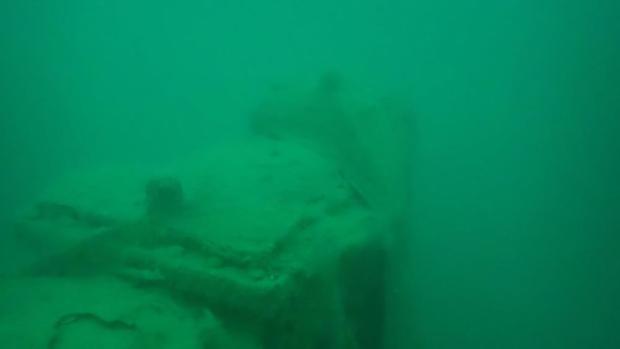 Hayalet ağı temizleyen dalgıçlar gemi batığı buldu