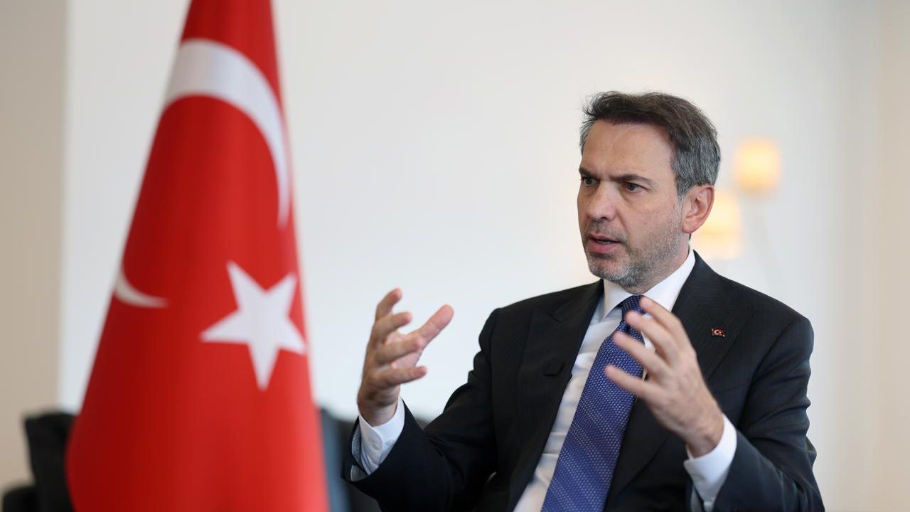 Bayraktar: Deniz üstü rüzgâr projesini Çinli şirketlerle yapacağız