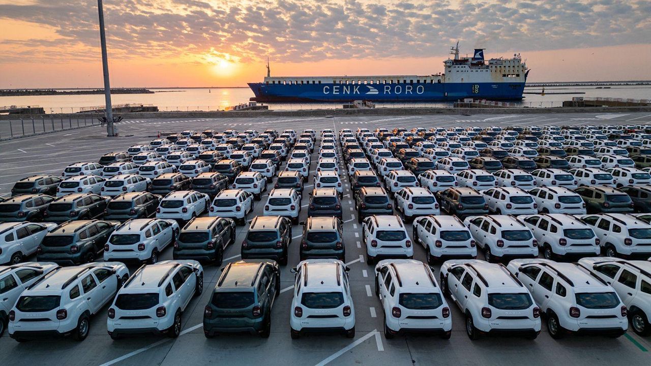 Türkiye’nin otomobil taşıyan ilk gemisi 17 yılda 1 milyon araç taşıdı