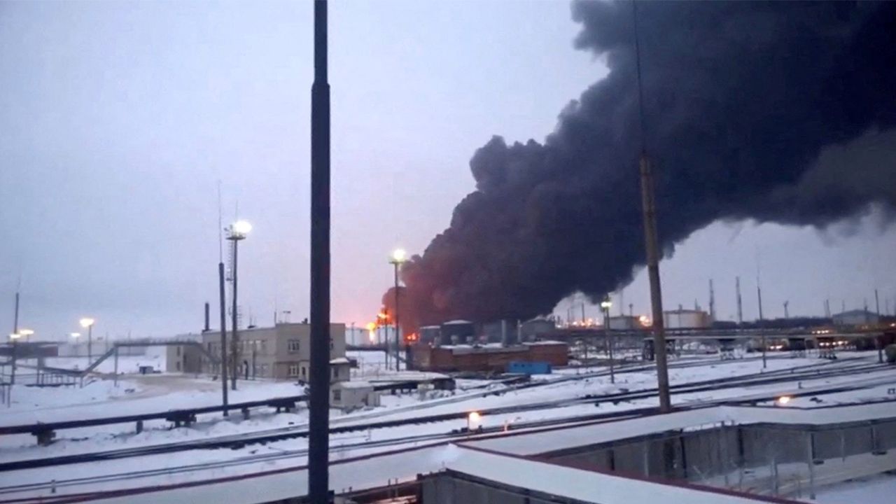 Ukrayna'dan Rus limanına İHA'lı saldırı: 2 gemi hasar gördü