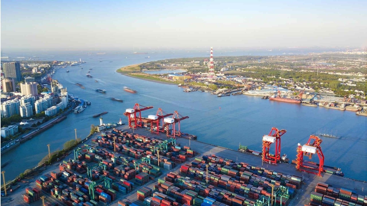 Çin, Panama Bayraklı Gemilere El Koyuyor