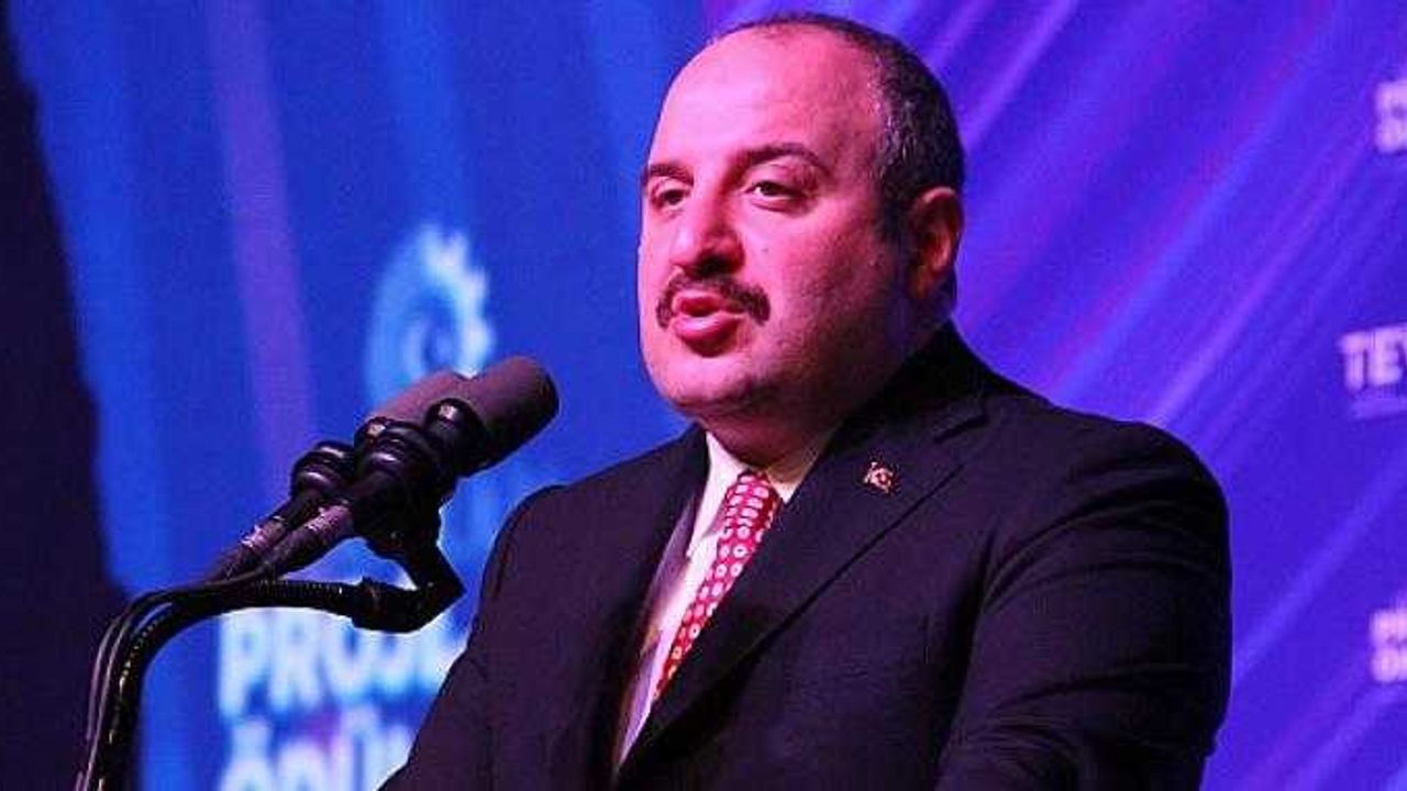 'İhracat tarihte ilk kez yıllık bazda 220 milyar dolara ulaştı'