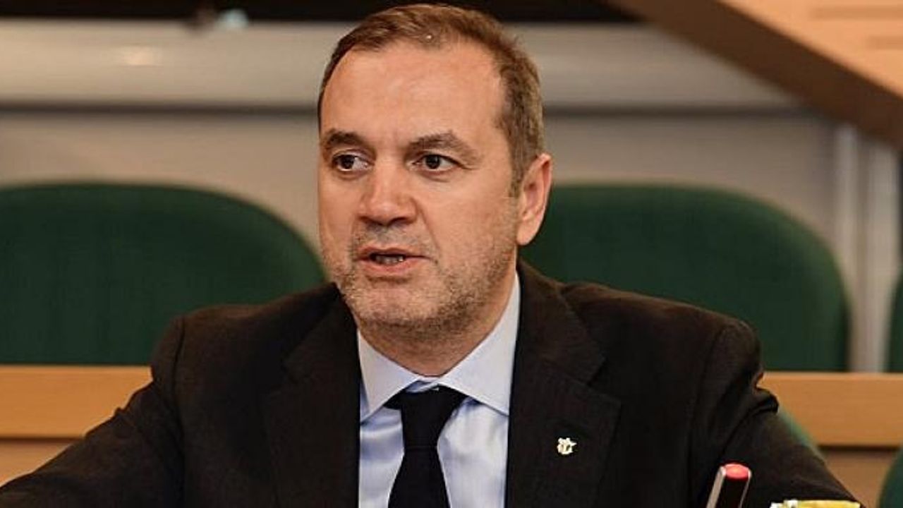 Kıran: Rusya ve Ukrayna limanlarında 48 Türk sahipli gemi bulunuyor