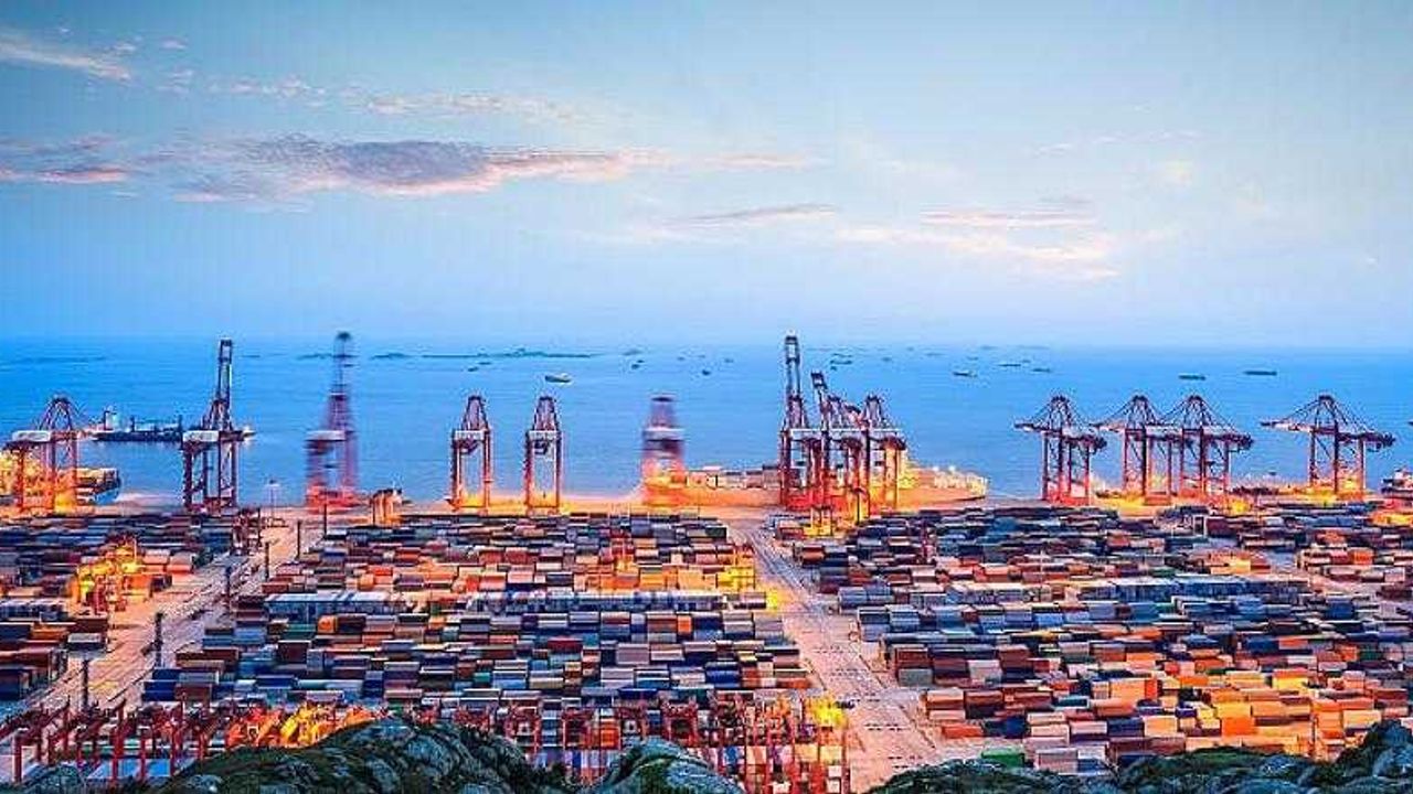 Türk limanlarında elleçlenen yük miktarı dünya ortalamasının üzerinde arttı