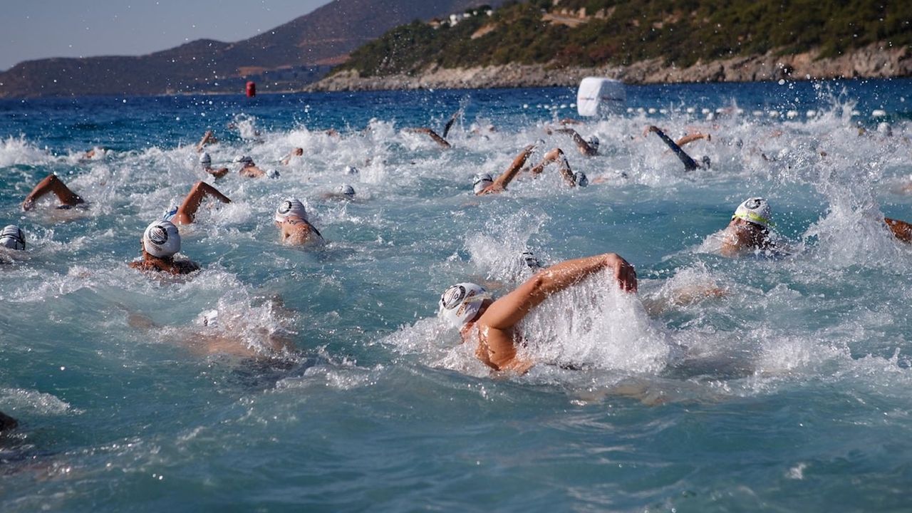 Arena Aquamasters 2 bin 300 sporcuyu buluşturdu