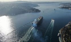 İstanbul Boğazı gemi trafiğine yeniden açıldı