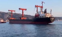 İstanbul Boğazı'nda kargo gemisi arızalandı