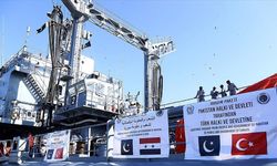 Pakistan'dan Türkiye'ye ilk yardım gemisi yola çıktı