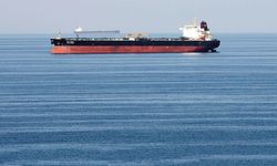 İran'a ait 3 ton uyuşturucu yüklü gemiye el konuldu