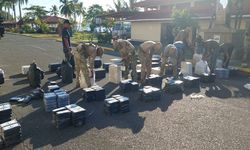 Karayip Denizi'nde 5.5 ton kokain ele geçirildi