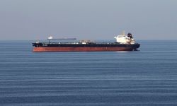 Endonezya, İran bandıralı tankere el koydu
