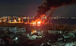 Ukrayna: "Kırım’da Rus çıkarma gemisi imha edildi"