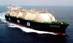 Katar, Kızıldeniz'den LNG sevkiyatını durdurdu