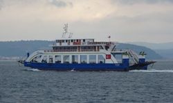 Bozcaada ve Gökçeada'ya bazı feribot seferleri iptal edildi
