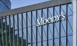 Moody's: Kızıldeniz'deki rota değişimi enflasyonu yükseltmiyor