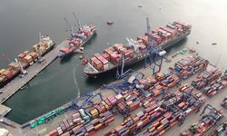 Evyap Limanı'ndaki gemi kazası ihracatın hızını kesecek