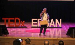 Abdülvahit Şimşek, sektördeki yolculuğunu TEDx'te anlattı