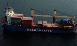Medkon, Ankara gemisine Türk bayrağı çekti