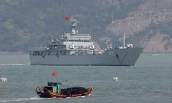 Çin, Tayvan'ın etrafında kapsamlı askeri tatbikat başlattı