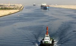 Süveyş Kanalı gelirinde yüzde 60'lık düşüş beklentisi
