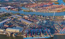 Almanya'daki liman grevleri ticareti 6 milyar dolarlık sekteye uğrattı