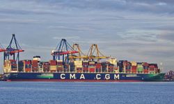 CMA CGM, Maersk'i geride bıraktı