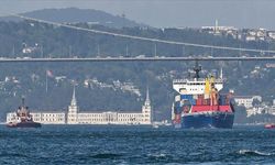 İstanbul Boğazı'ndan bir günde 104 gemi geçiyor