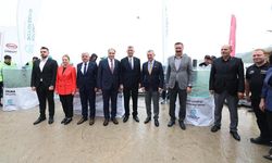Körfez diriliyor: İzmit'te 54 bin balıkla mavi devrim