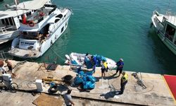 Balıkçı barınağında dip temizliği: 2 ton çöp çıkartıldı