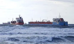 Bakırköy açıklarında iki tankerden acil durum çağrısı